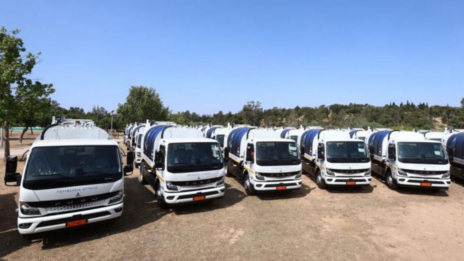 Το Fuso eCanter πιάνει δουλειά ως απορριμματοφόρο στην Αθήνα